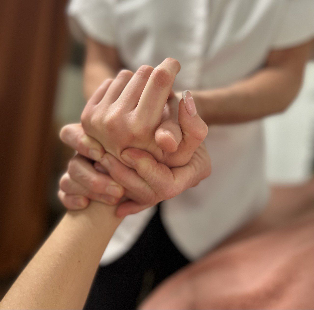 massage des mains Un Temps pour Toi, Les Arcs sur Argens